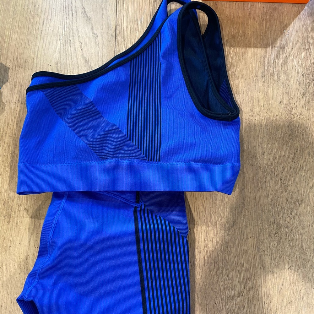 Fabletics Outfit